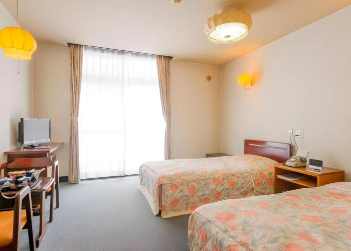 Ikenotaira Shirakaba Kogen Hotel