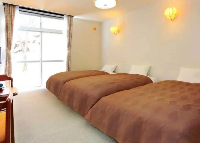 Ikenotaira Shirakaba Kogen Hotel