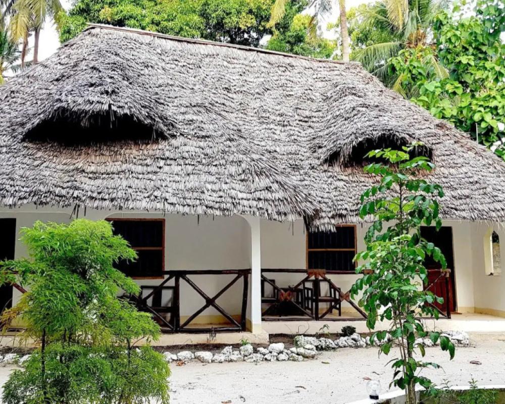 Menai Bay Beach Bungalows