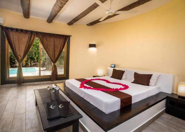 Blue Moon Resort