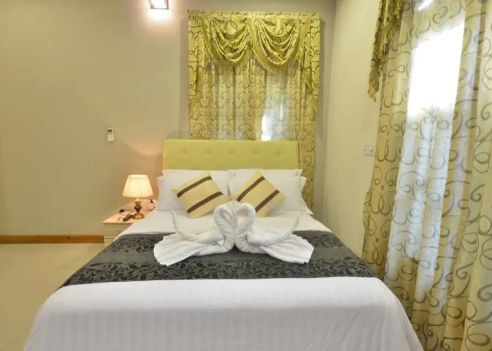 Ukulhas Beach Inn Hotel