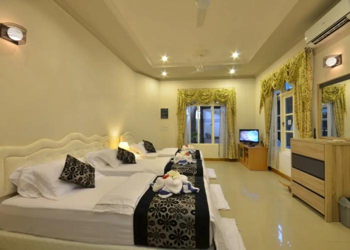 Ukulhas Beach Inn Hotel