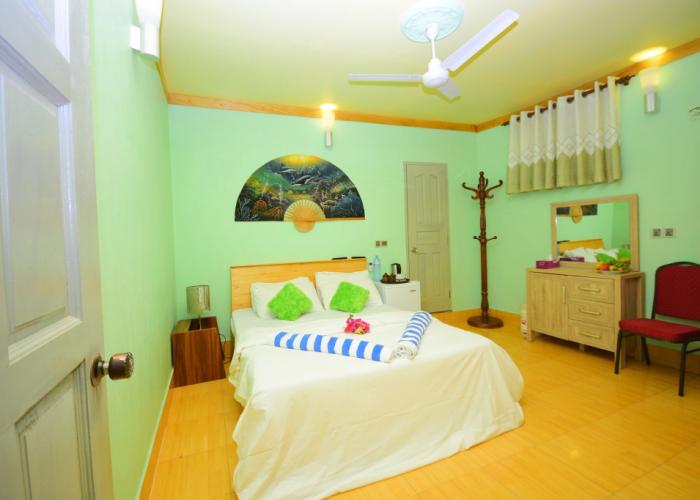Olhumathi View Inn