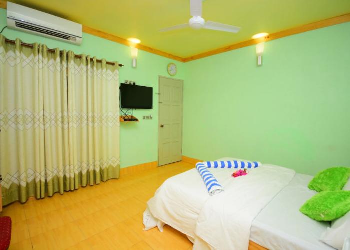 Olhumathi View Inn