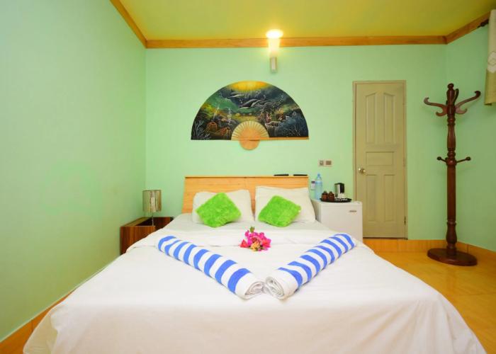 Olhumathi View Inn