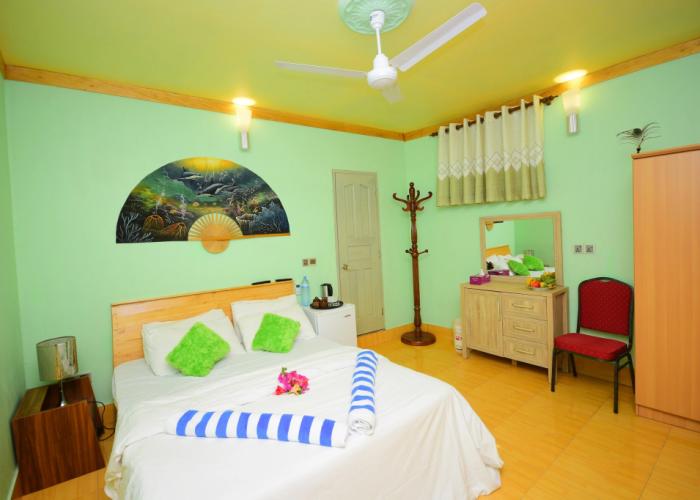 Olhumathi View Inn