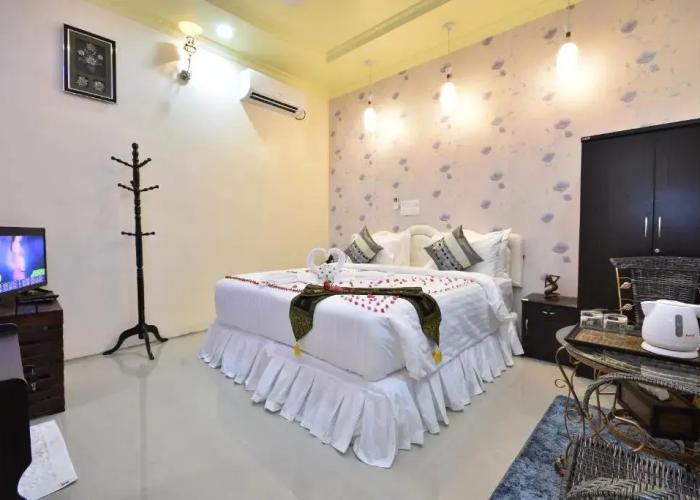Holiday Haven Ukulhas Hotel