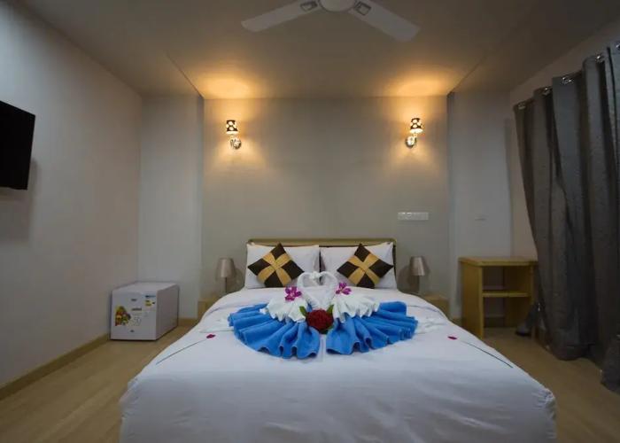 Ukulhas Villa