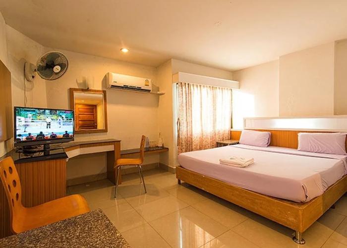Satit Hotel
