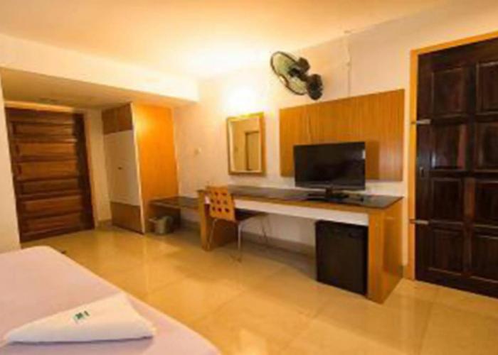 Satit Hotel