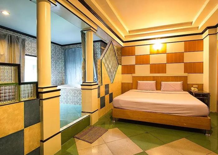 Satit Hotel