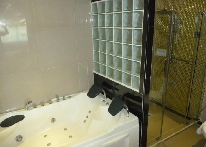 M Hotel Danok