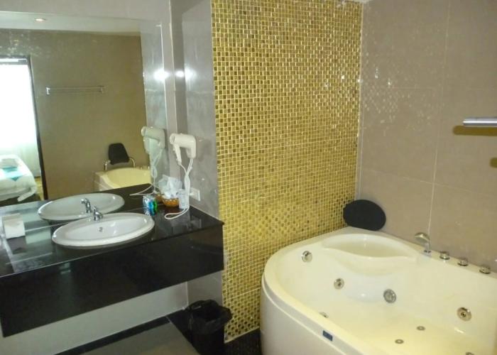 M Hotel Danok