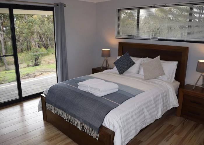 Eagle Bay House
