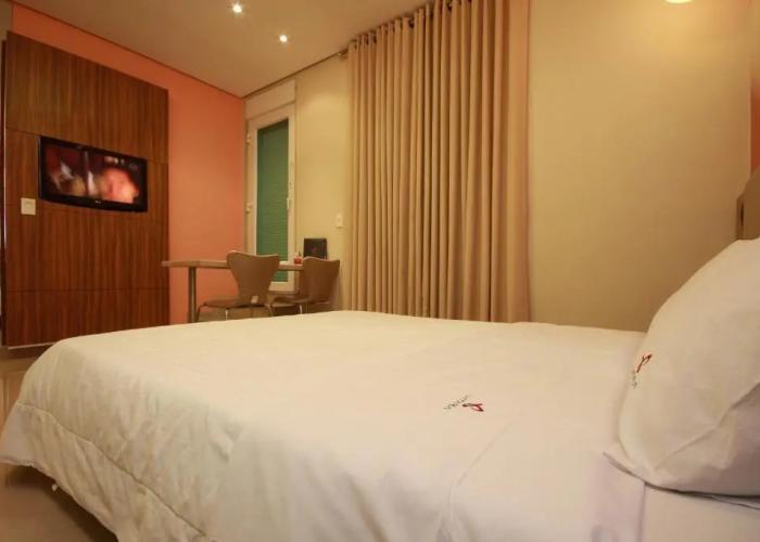 Vitara Motel (Adult Only)