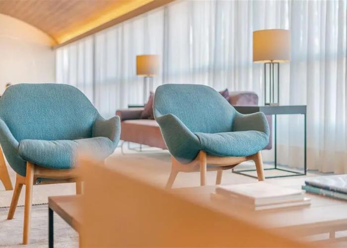 Almenat Embu das Artes, Tapestry Collection by Hilton