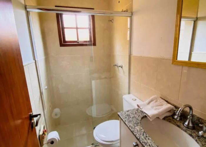 Espaço gourmet e home-office na Granja Viana