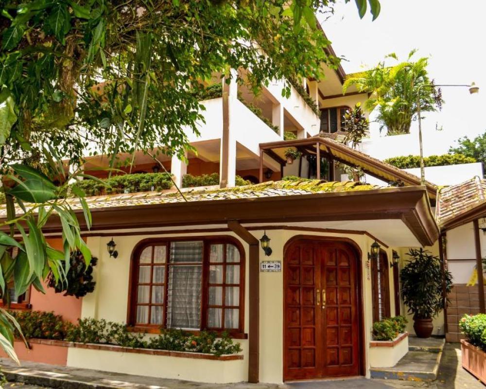 Hotel El Tucano Resort & Thermal Spa