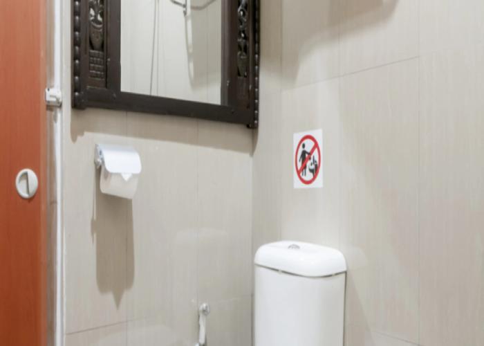 RedDoorz Syariah Plus near Trans Studio Cibubur
