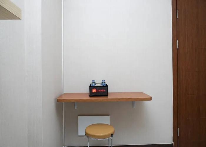 Modern Studio Apartment at Cinere Resort