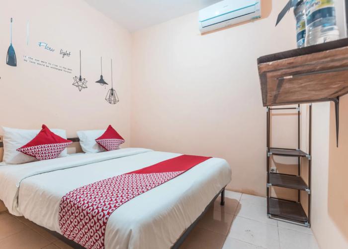 Super OYO 2034 Eden Guest House