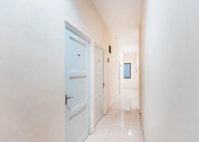 Super OYO 2034 Eden Guest House