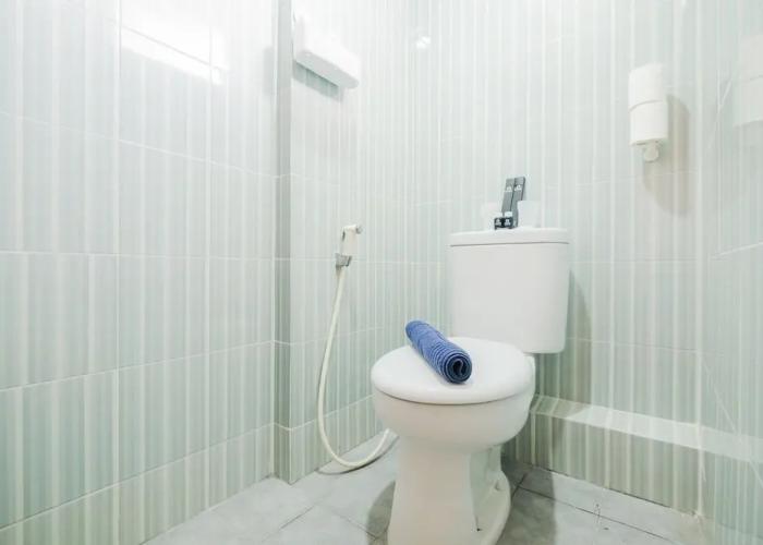 Spacious and Comfortable 2BR Cinere Resort Apartment