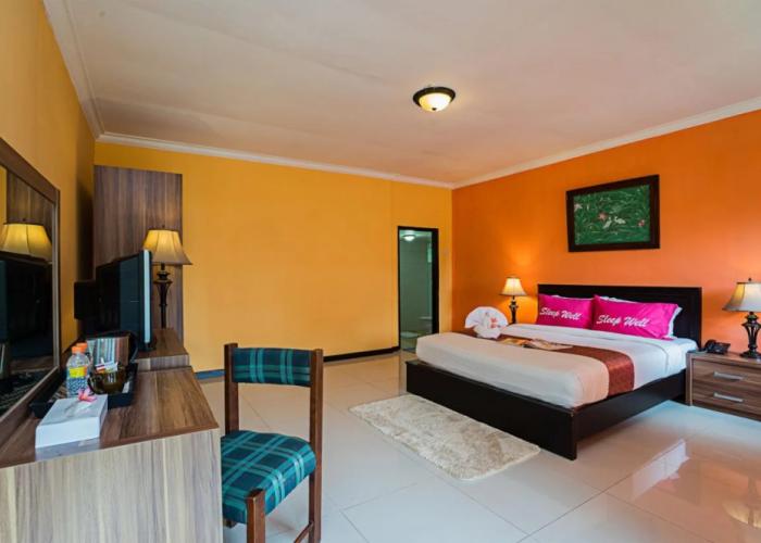 Royal Hotel and Villa Trawas