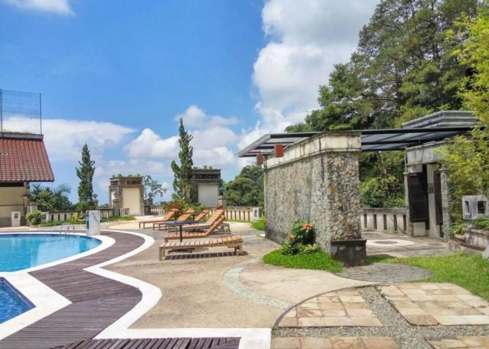 Pines Garden Resort