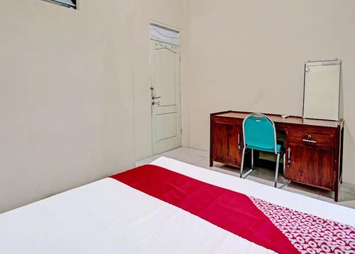 OYO 91572 Kost Esklusif Barokah