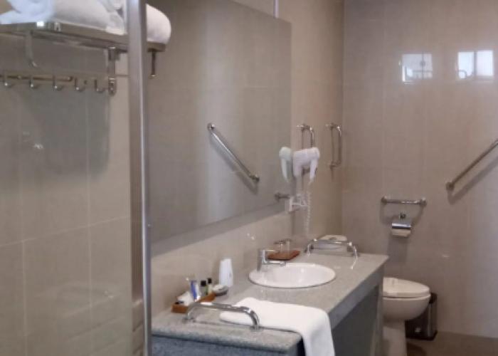 Arainn Bed And Breakfast Tretes Prigen by ecommerceloka