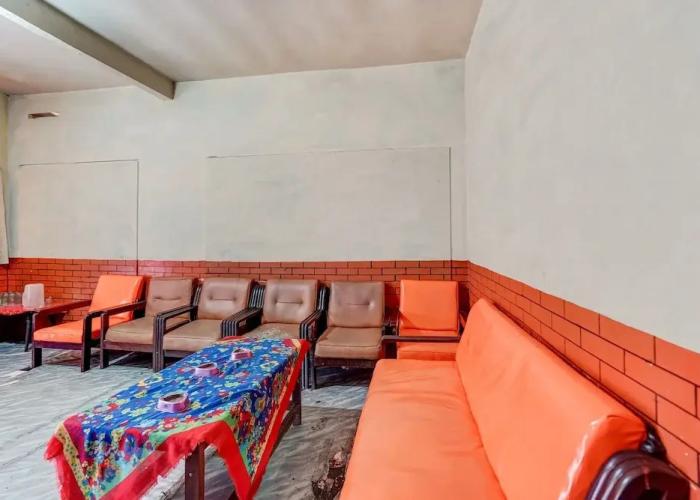 OYO Life 91060 Villa Wijaya Homestay