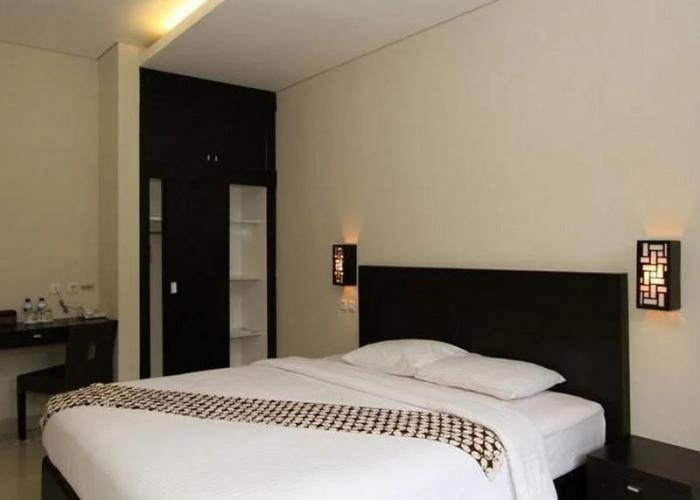 Ommaya Hotel & Resort