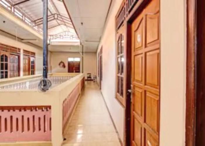 SPOT ON 92434 Puri Kasih Guest House Syariah