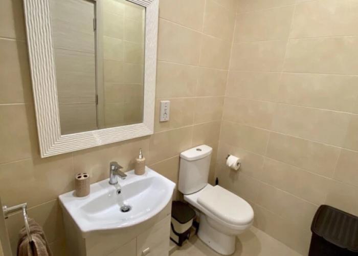 Centric and Modern Penthouse Close to Amenities