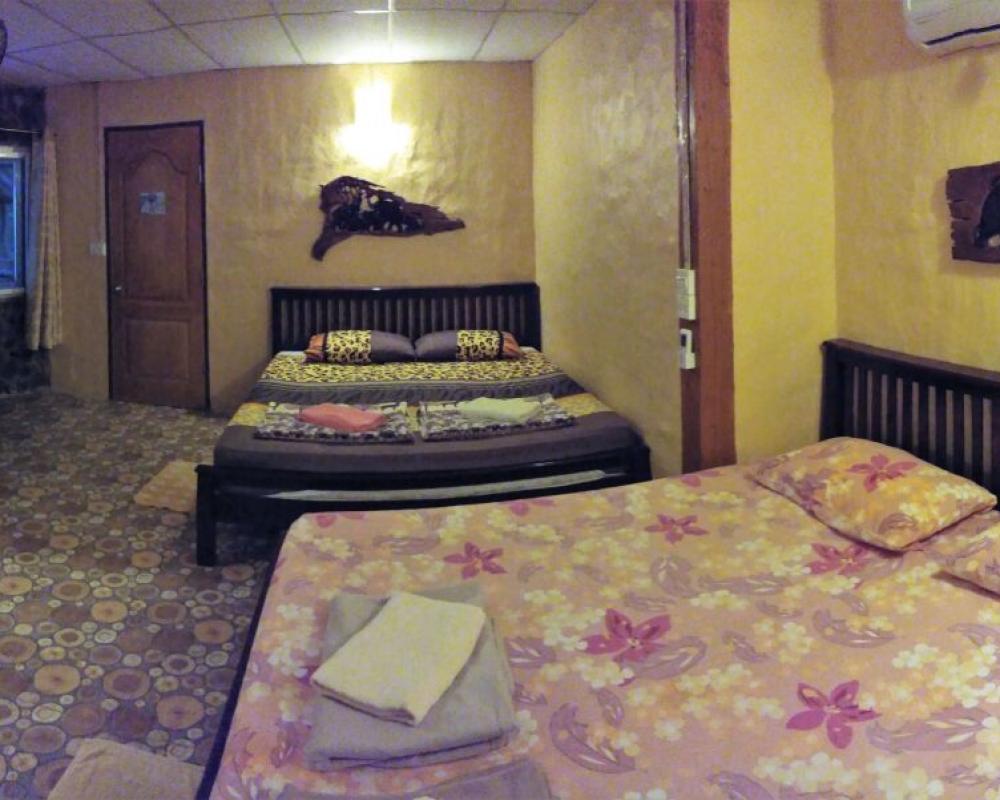 Baandin Chiewlarn Resort