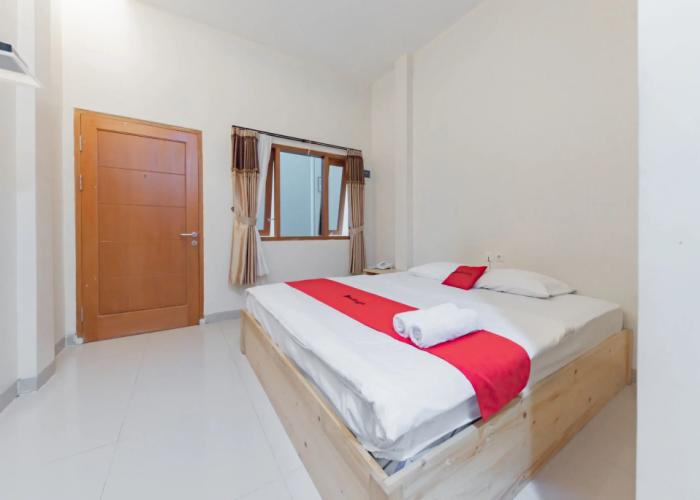 RedDoorz Syariah near DPRD Kabupaten Subang