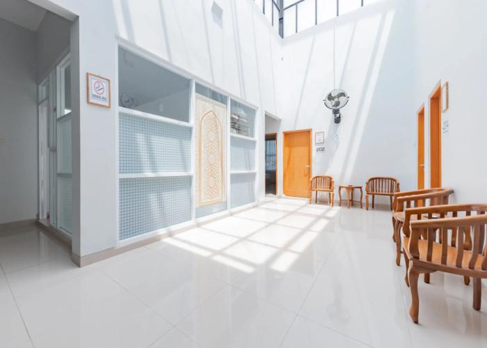 RedDoorz Syariah near DPRD Kabupaten Subang
