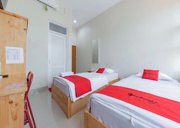 RedDoorz Syariah near DPRD Kabupaten Subang