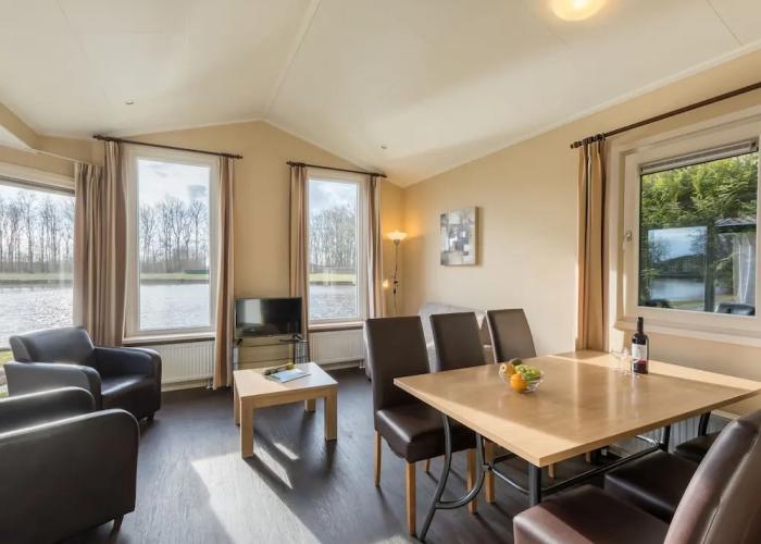 Well Furnished Mobile Home with Dishwasher near Water