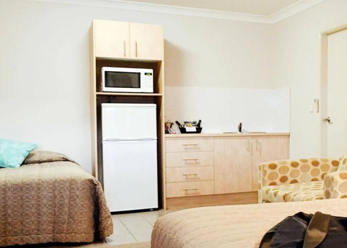 Mackellar Motel