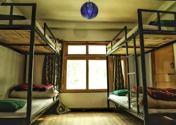 Nomads Hostel