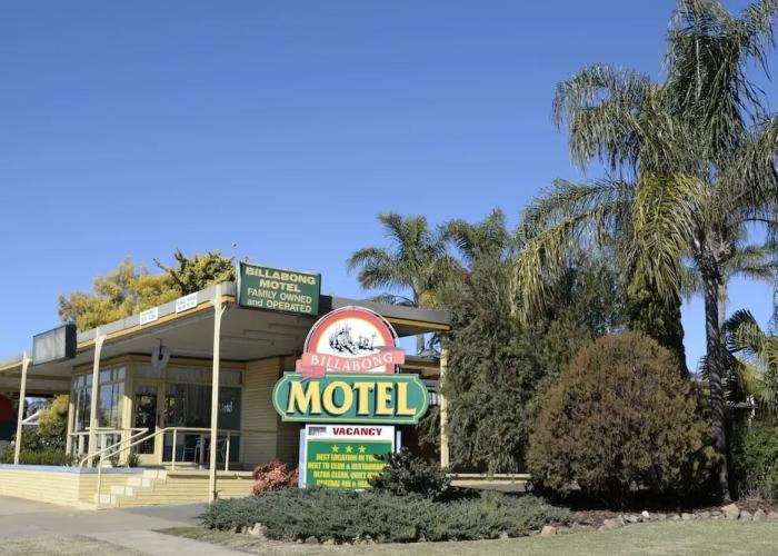 Billabong Motel