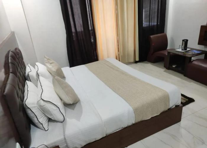 Hotel vansh