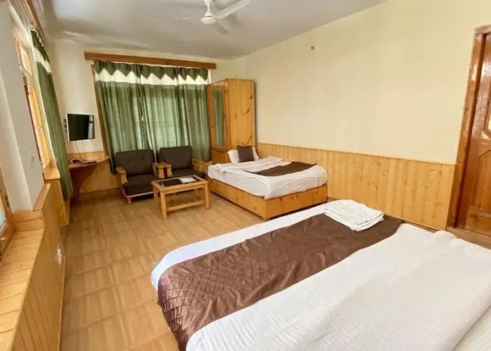 Hotel Purnima River View