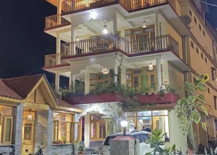 Hotel Purnima River View