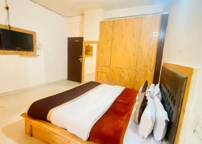 Hotel Vansh