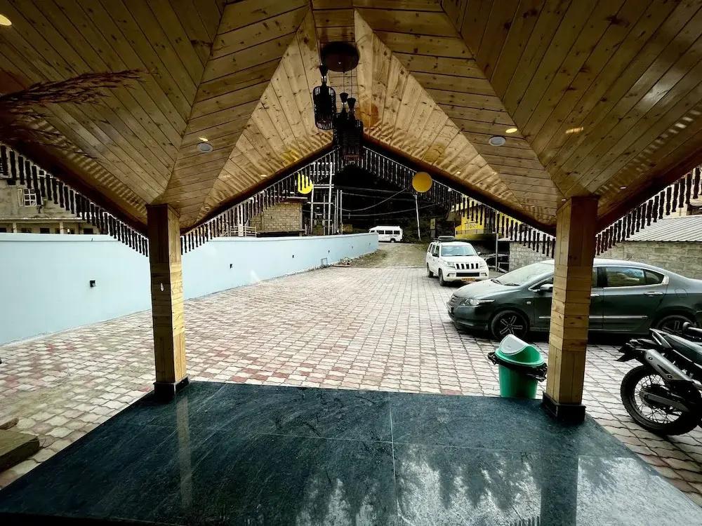 фото Hotel Mid Orchard Kasol (Riverside)