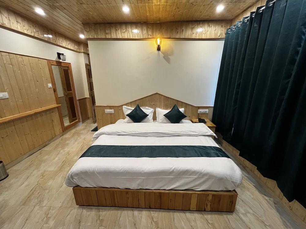 фото Hotel Mid Orchard Kasol (Riverside)