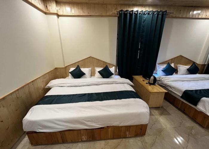 Hotel Mid Orchard Kasol (Riverside)